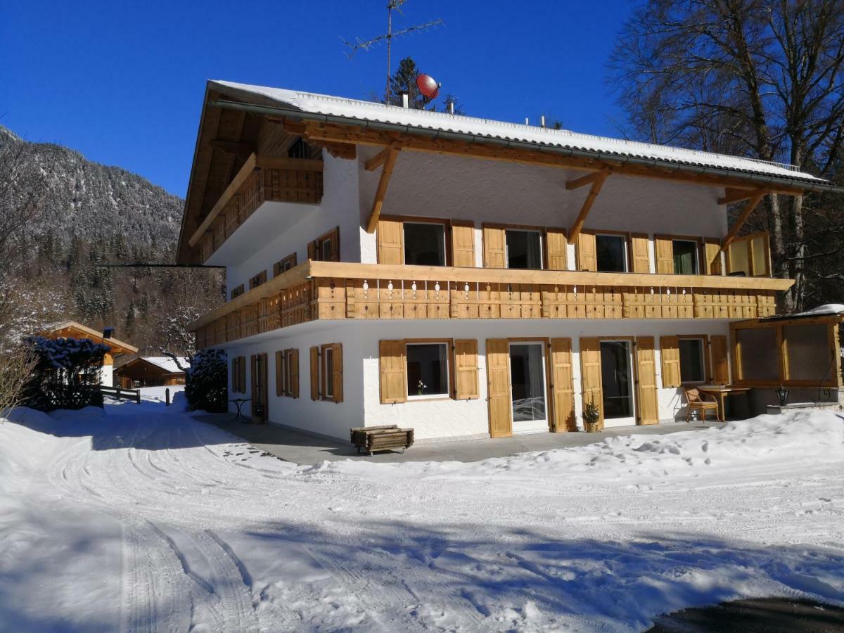 Ferienhaus Badersee Грайнау Экстерьер фото
